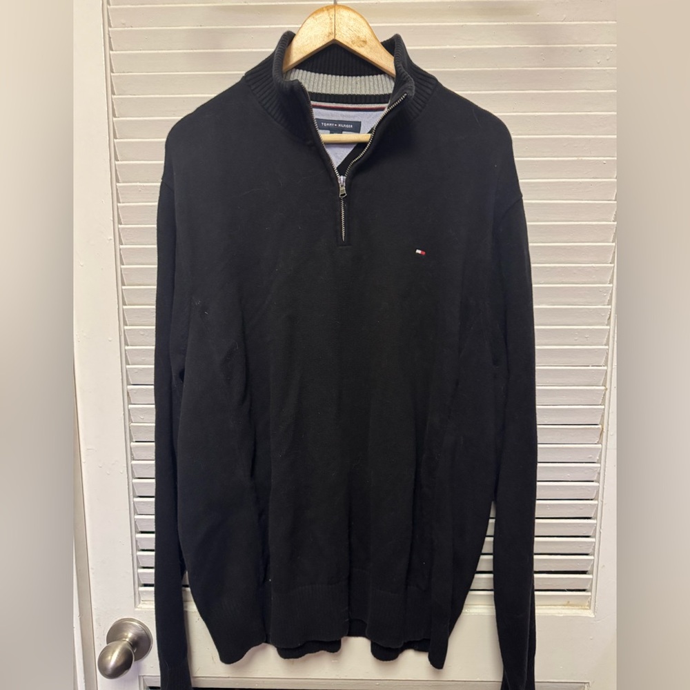 Tommy Hilfiger Black Quarter Zip Up Sweater Classic Knit